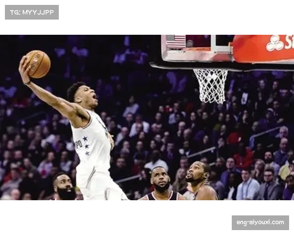 NBA新赛季开打，布朗力求突破，三分球成为进攻新武器